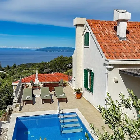 Holiday home Gemuetliches Ferienhaus Mit Beheiztem Pool In Ruhiger Lage Oberhalb Makarska